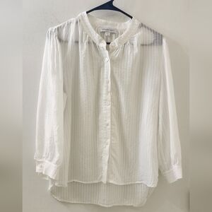 Amour Vert White Sheer Button-Up Blouse, Size Medium.